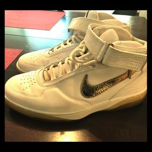 Limited Edition Anniversary Nike Air Force 25